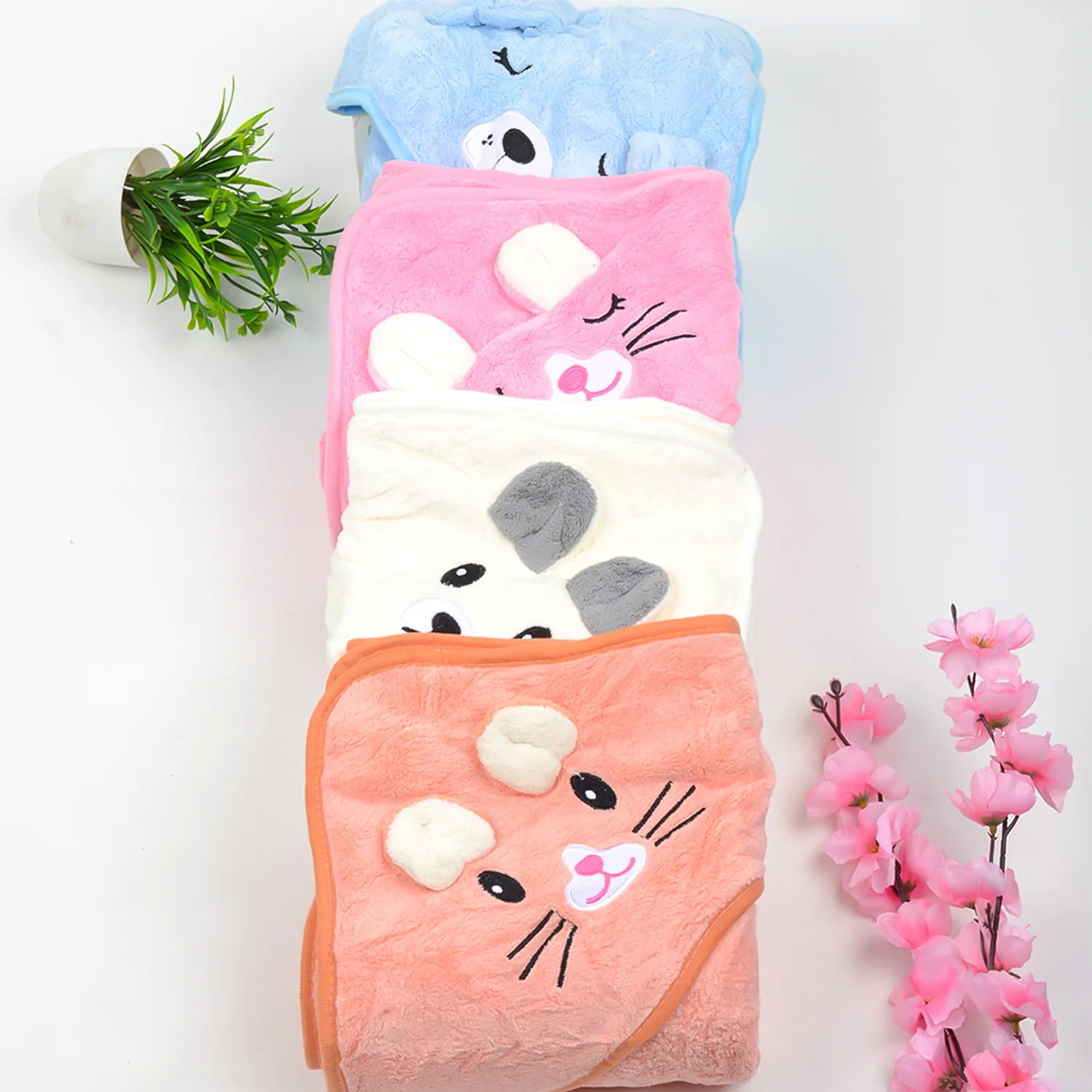 Designer Hooded Bath Towel | 80x80 Cm | 0-18 Months | Pack of 1 - Image 9