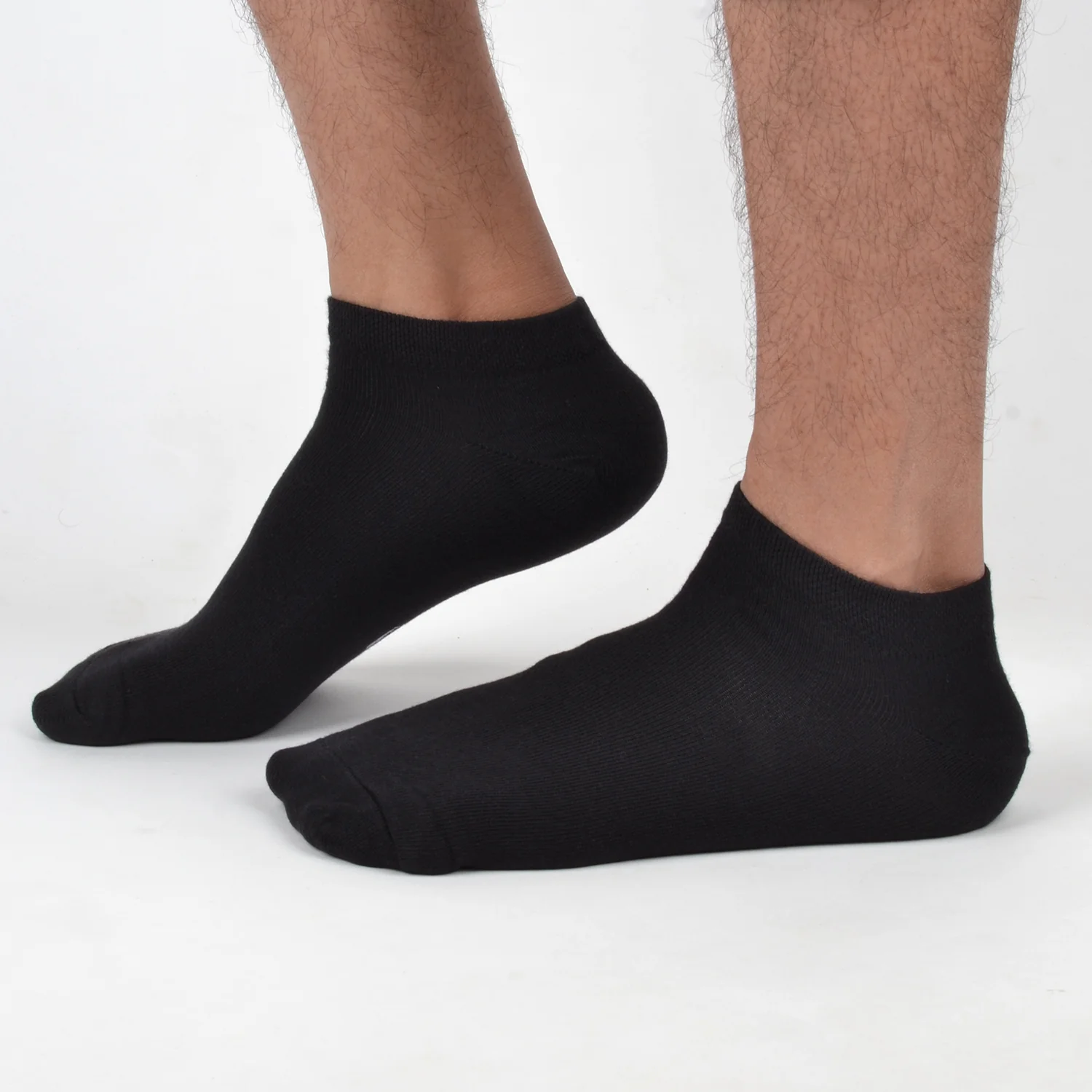 FOOTPRINTS Unisex Solid Cotton Ankle-Length Socks -Pack Of 1 Black - Image 4