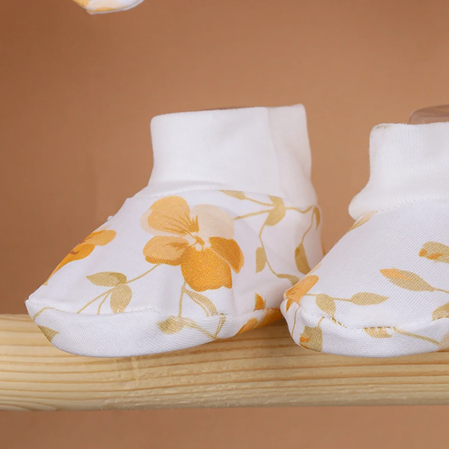 Hospital Kit for Newborn baby | Organic Cotton Gift Set | 10 Items | Bloom - Image 12