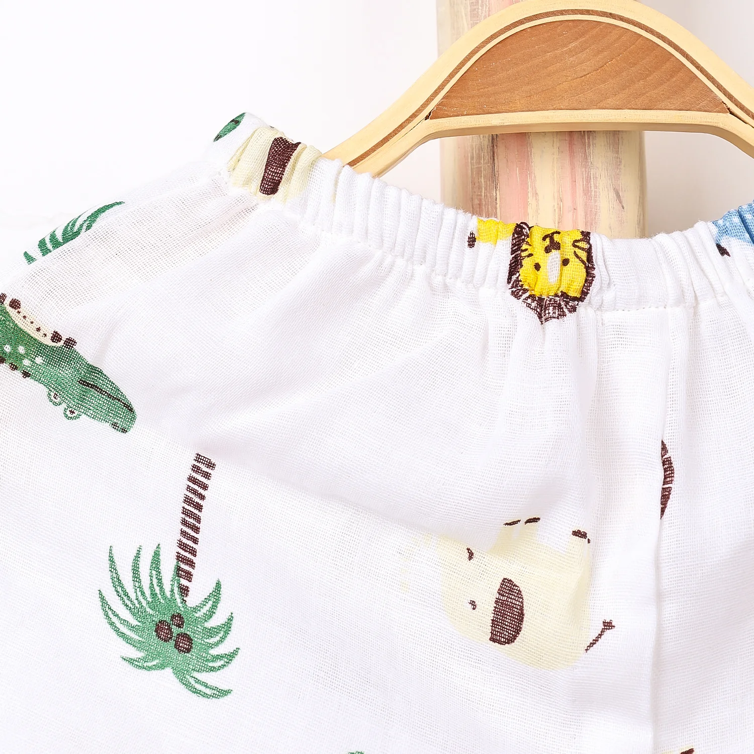 Kids Organic Cotton Muslin Co-Ord Set | Shirt & Shorts | Lion - Image 9
