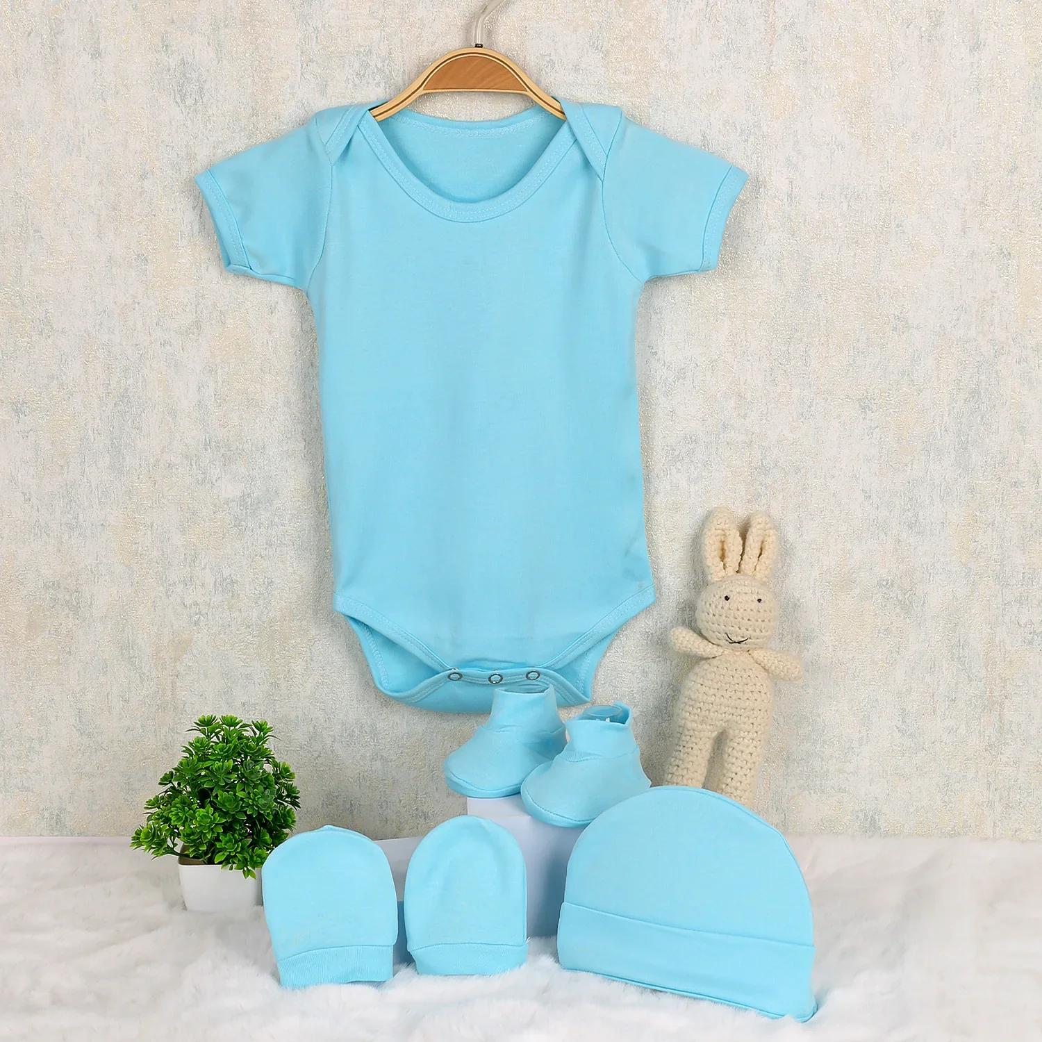 Organic Cotton Baby Onesies Gift Set | Pack Of 4 - Image 5