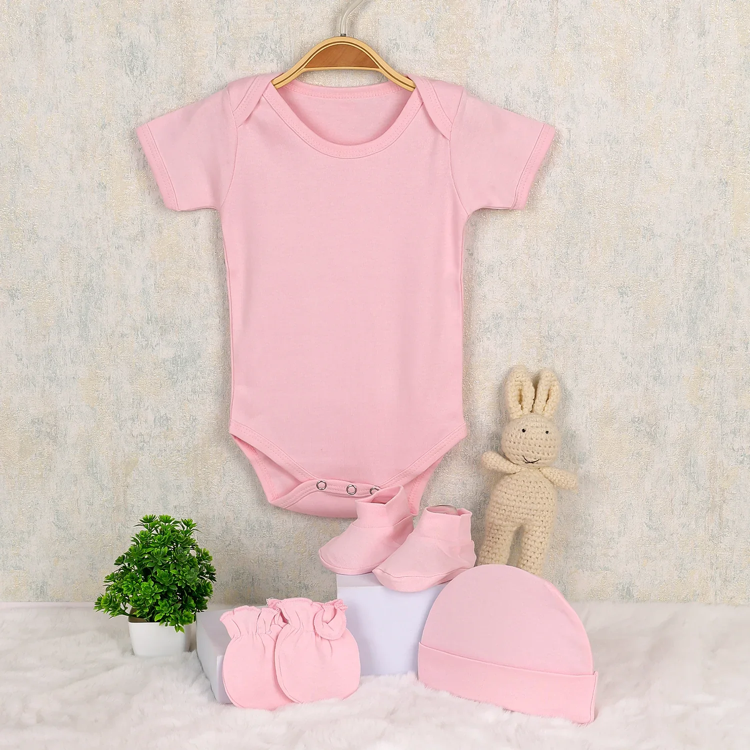 Organic Cotton Baby Onesies Gift Set | Pack Of 4 - Image 6