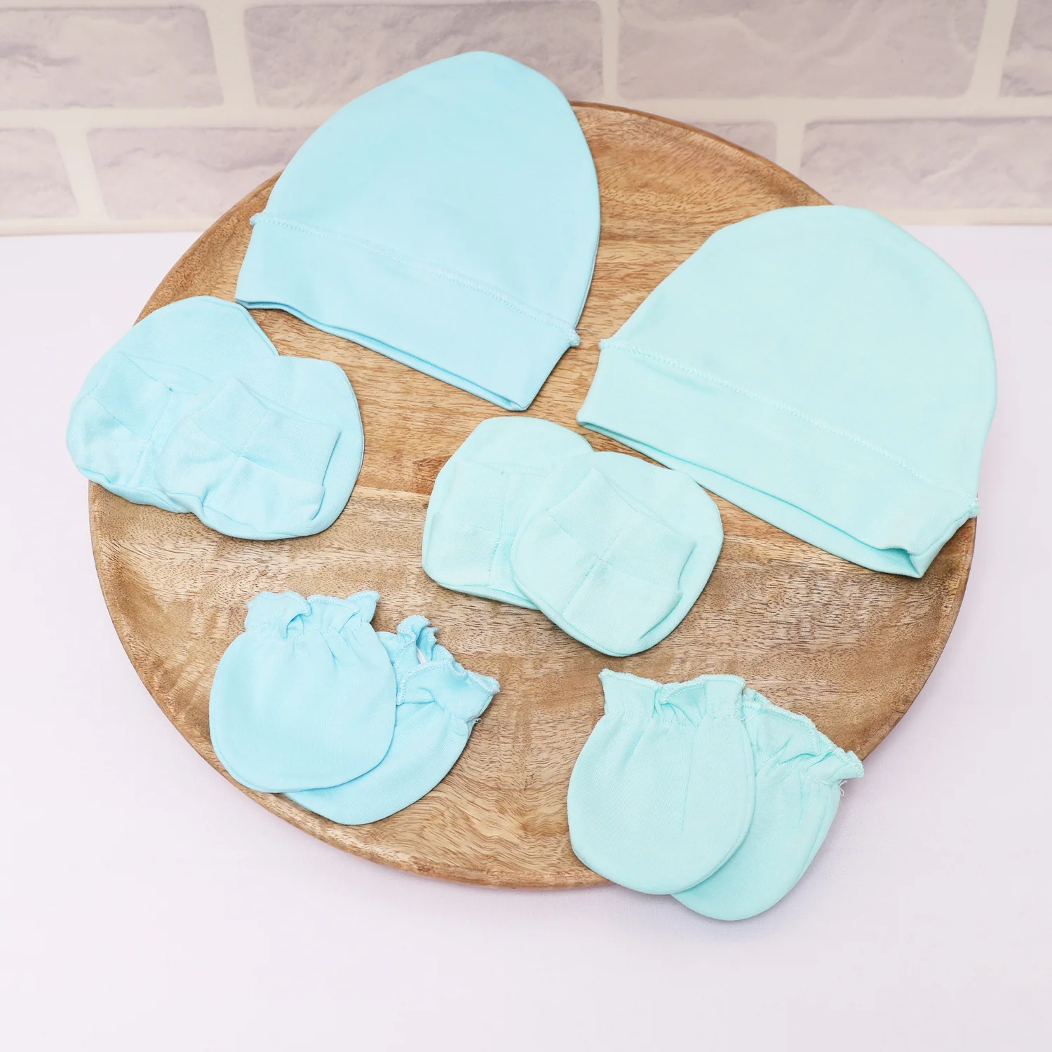New Born Baby Cap Mitten Bootie Set | 0-3 Months | Pack of 1 - Image 3