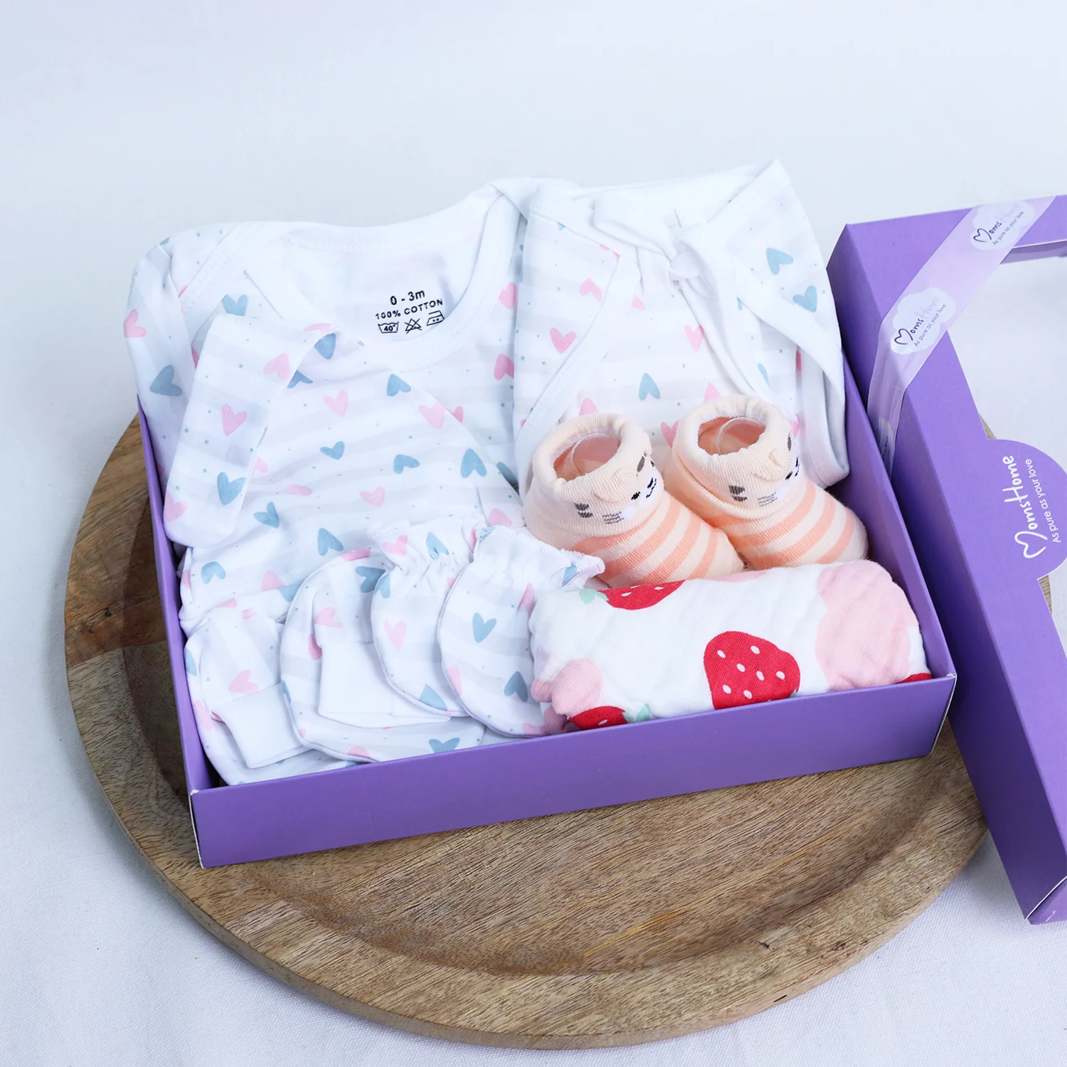 Organic Cotton Baby Essentials Gift Set | Baby Shower Gift Hamper | Baby Clothing Gift Combo | 0-6 Months | Little Heart | Pack of 7 - Image 7