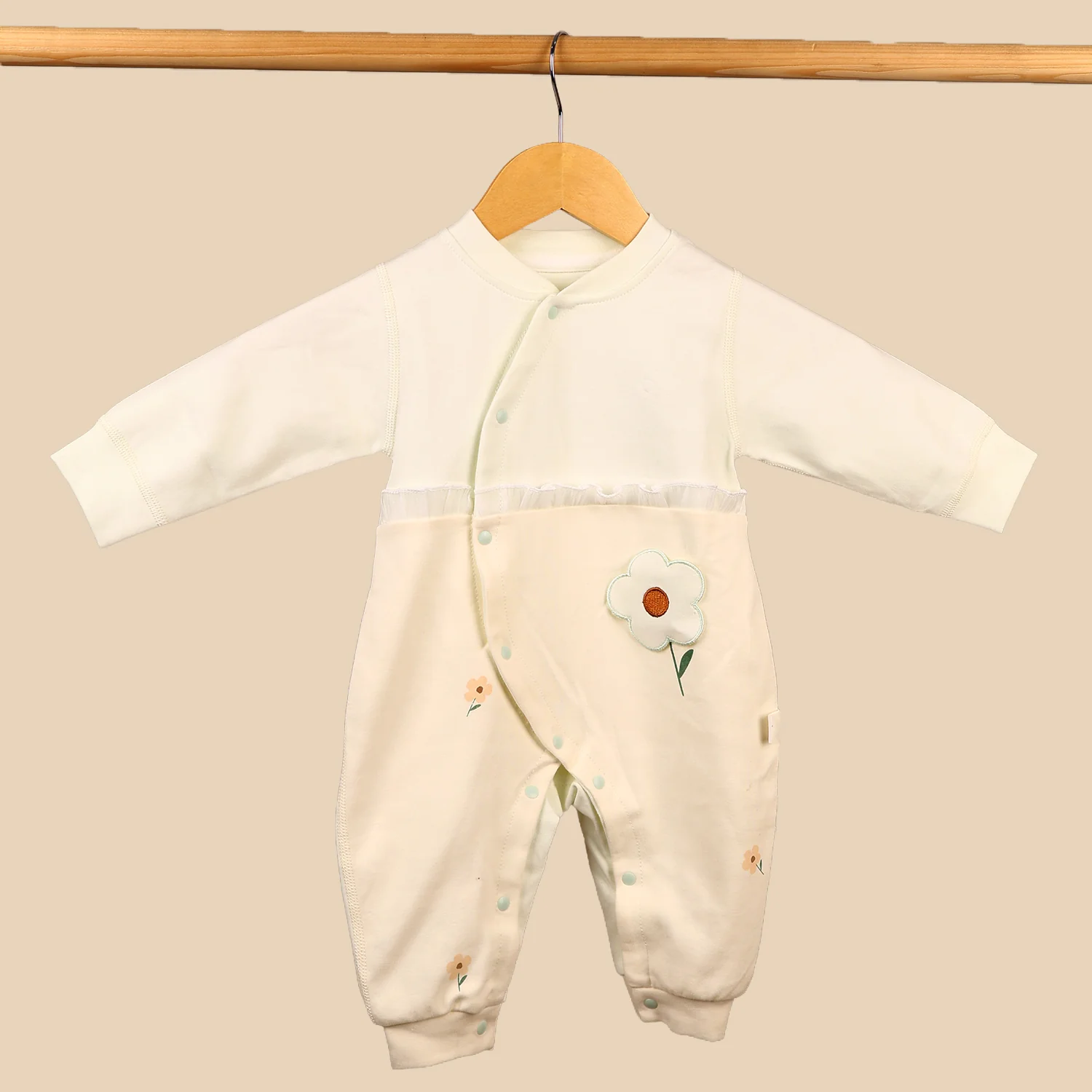 Organic Cotton Full Body Winter Romper for Babies | Soft & Warm Baby Romper | 0-6 Months | Flower | Pack of 1 - Image 2