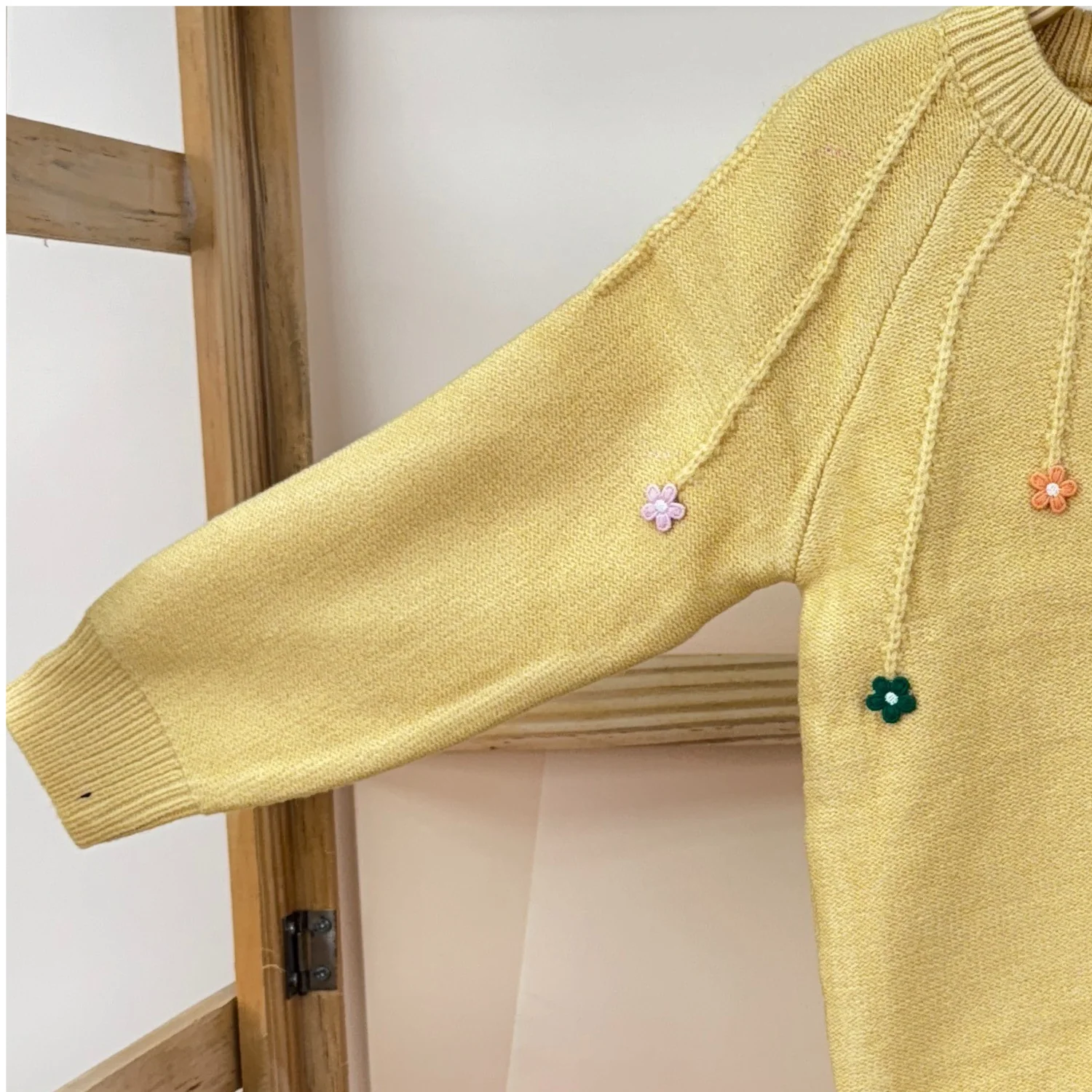 Winter Warm Woollen Full Sleeve Sweater For Baby | Multicolor Flowers | Pack of 1 - Image 9